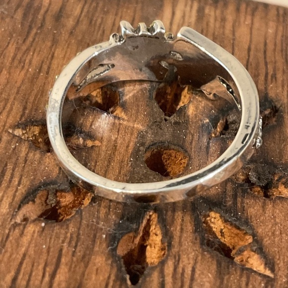 Woman's Size 7 925 Sterling Silver Sunflower Ring With Stylish Rhinestones - Picture 8 of 9